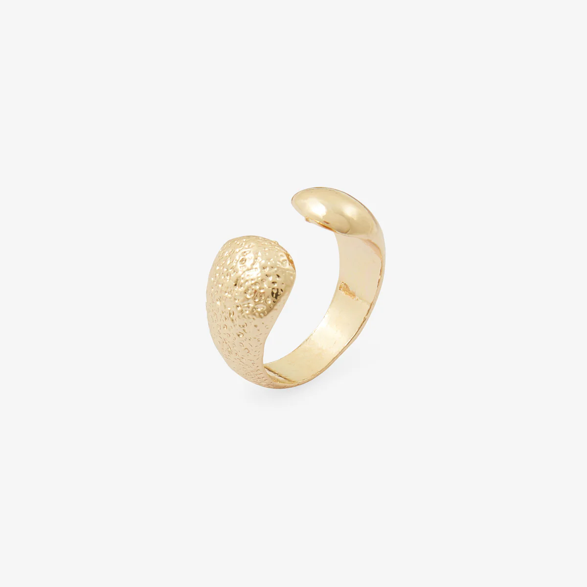 Bague ouverte lisse et sablée dorée - Image 2