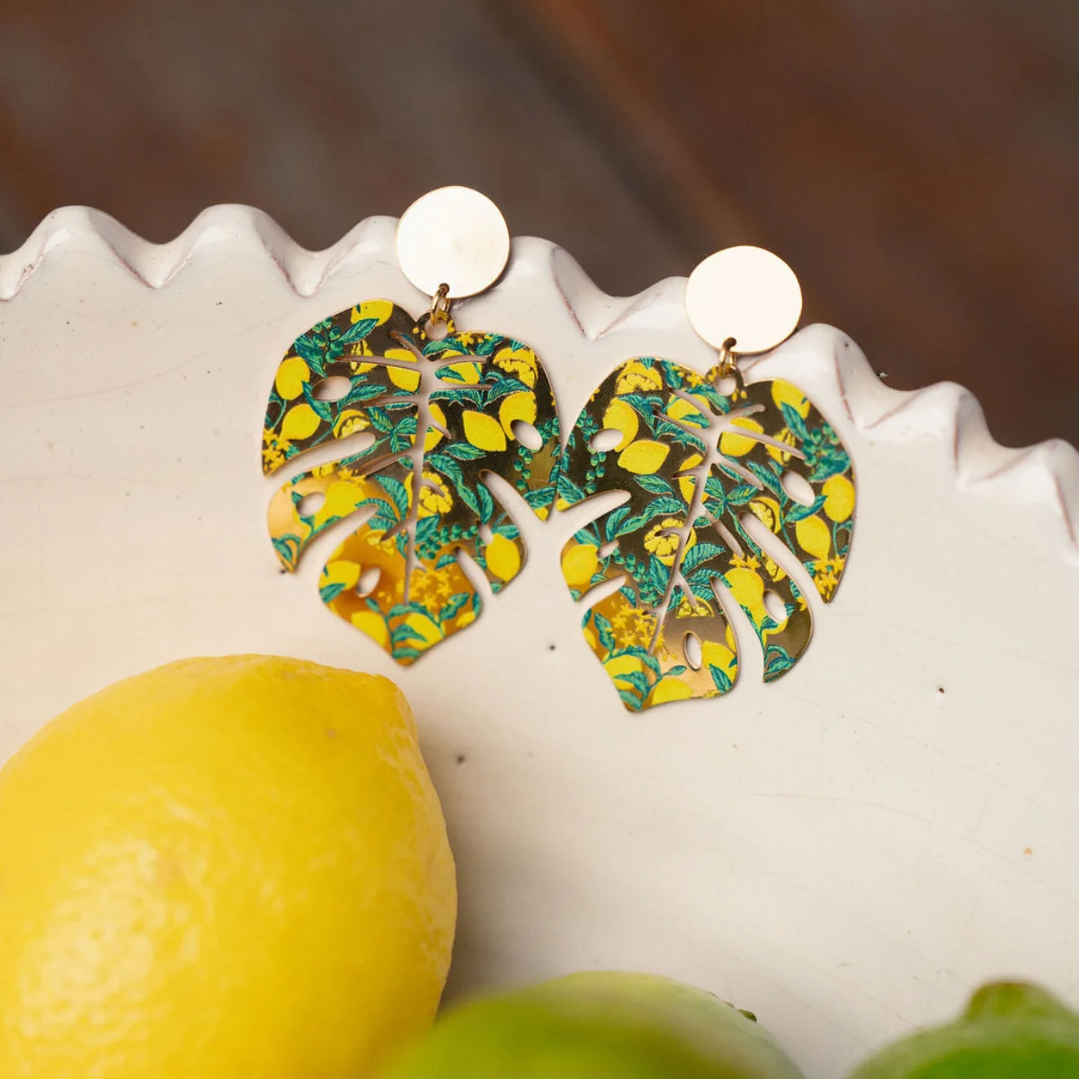 Boucles d'oreilles feuilles Balagane imprimé citrons - Image 2