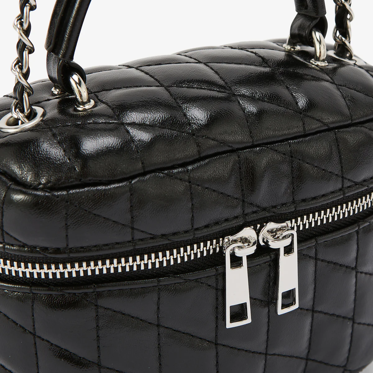 Petit sac noir matelassé avec chaîne - Image 5